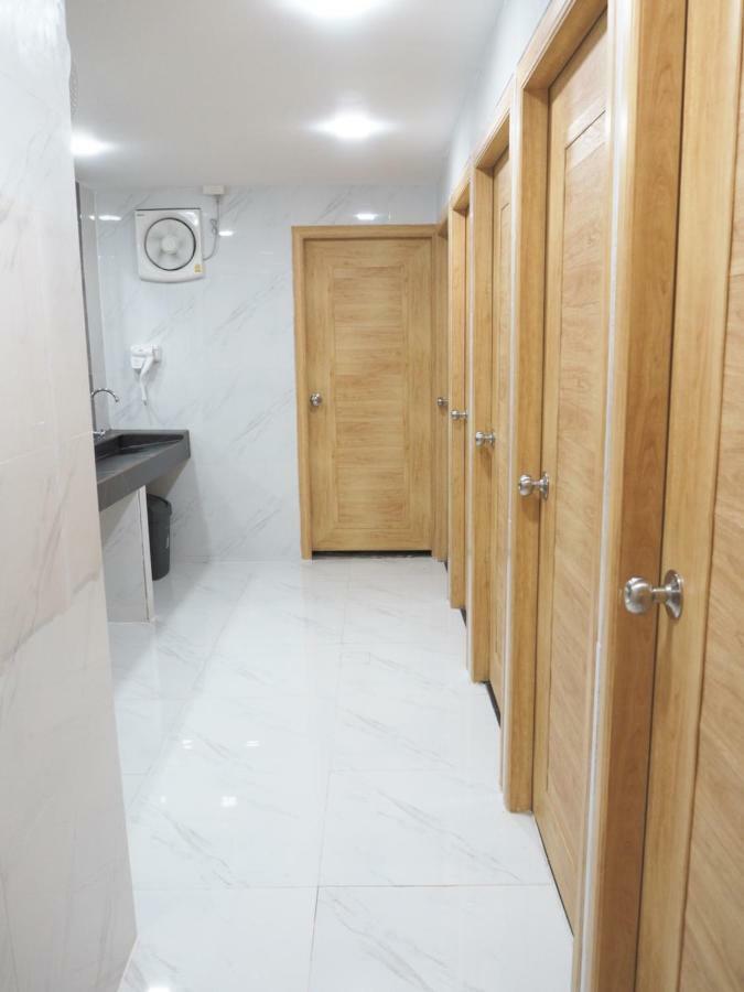 Terminal Hostel Lampang Exterior foto